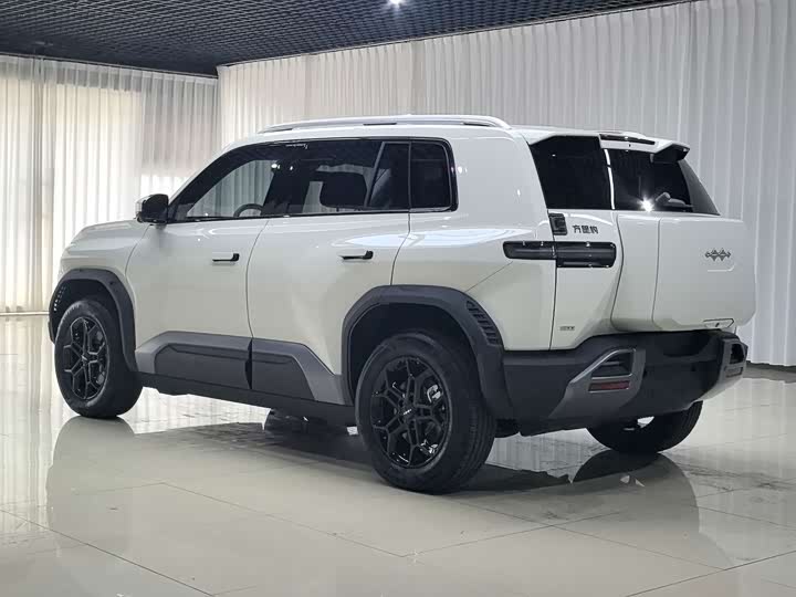 BYD FangChengBao Titanium 3 (Tai 3), 2026 — фото 4 из 9