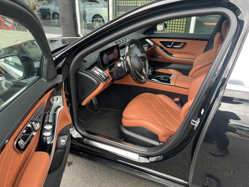 Mercedes-Benz Maybach S-Class, 2025 — фото 9 из 12