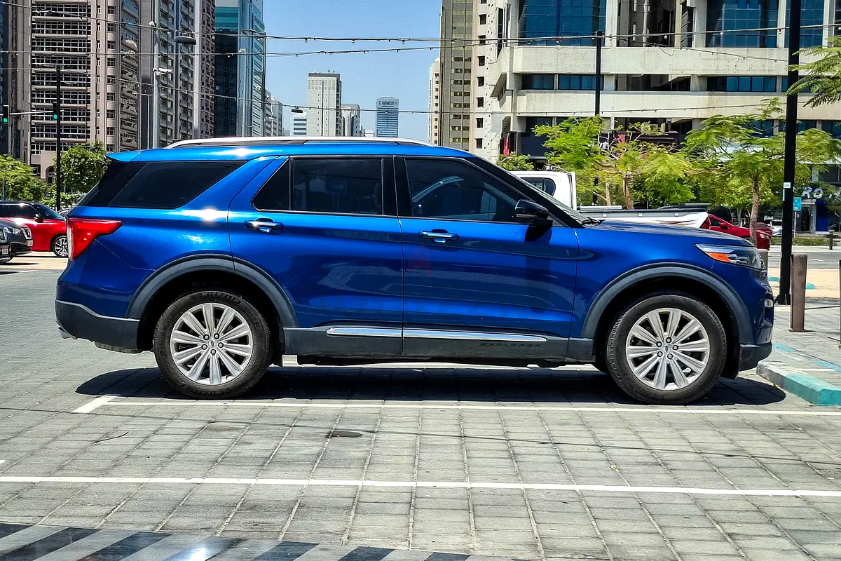 Ford Explorer, 2022 — фото 4 из 10