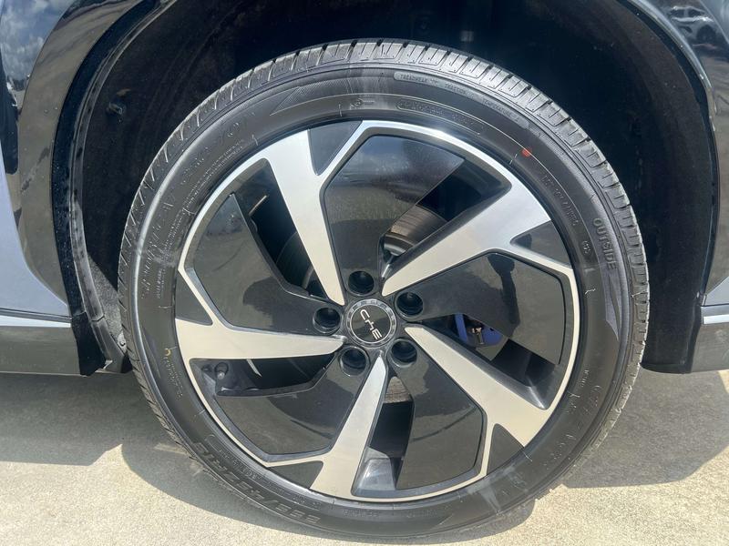 BYD Sea Lion 07 EV, 2024 — фото 6 из 12