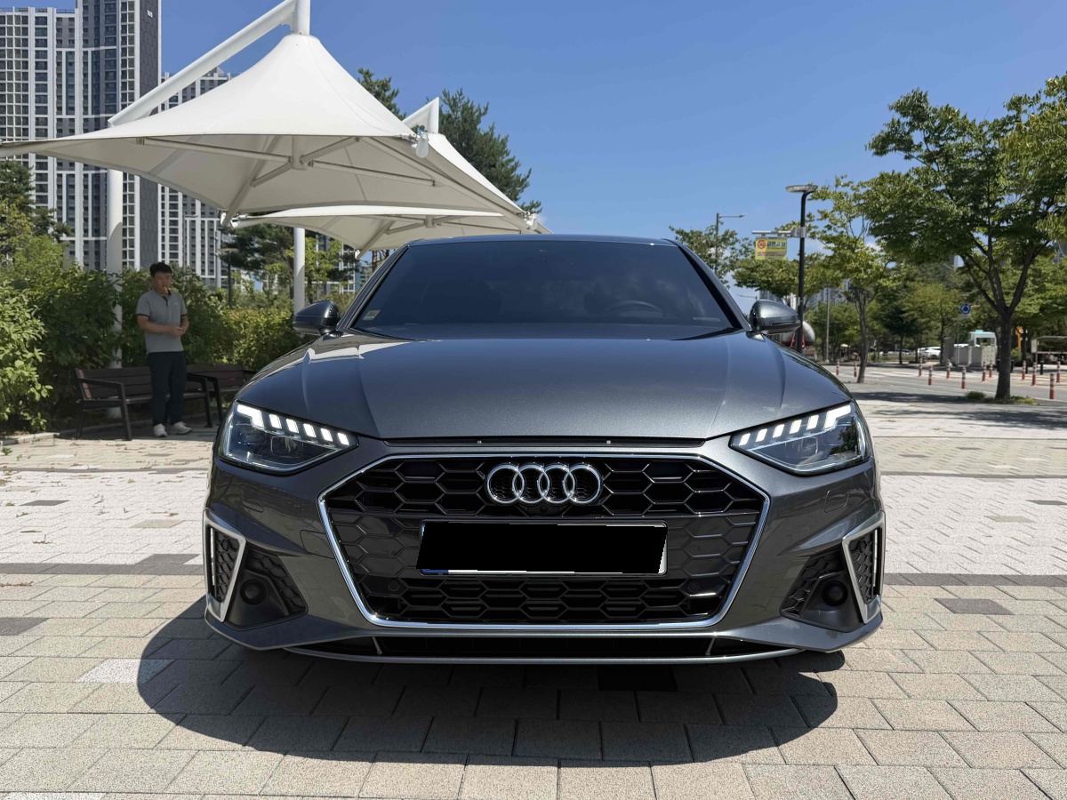 Audi A4, 2022 — фото 3 из 12