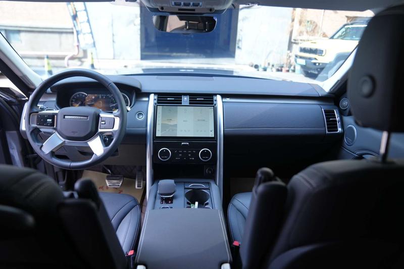 Land Rover Discovery, 2022 — фото 8 из 12