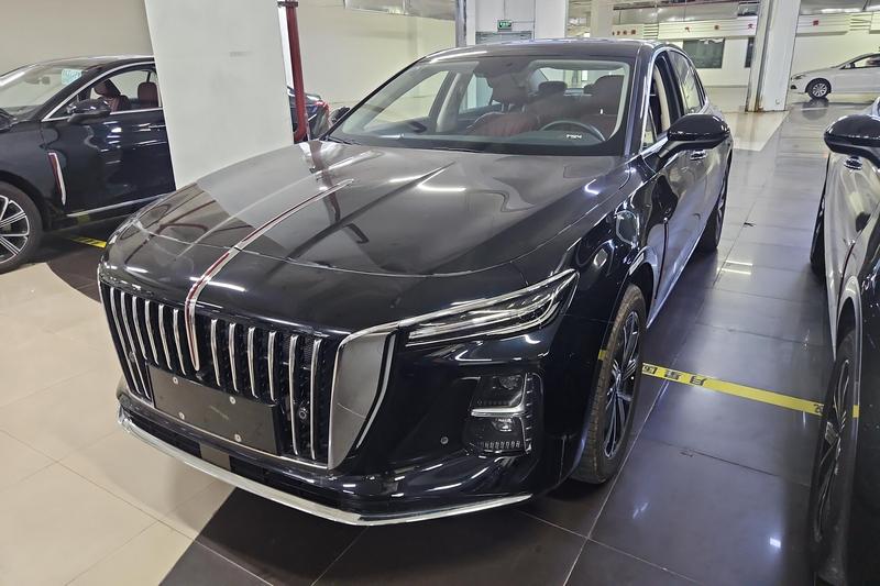Hongqi H5 Hybrid, 2025 — купить в Самаре под ключ