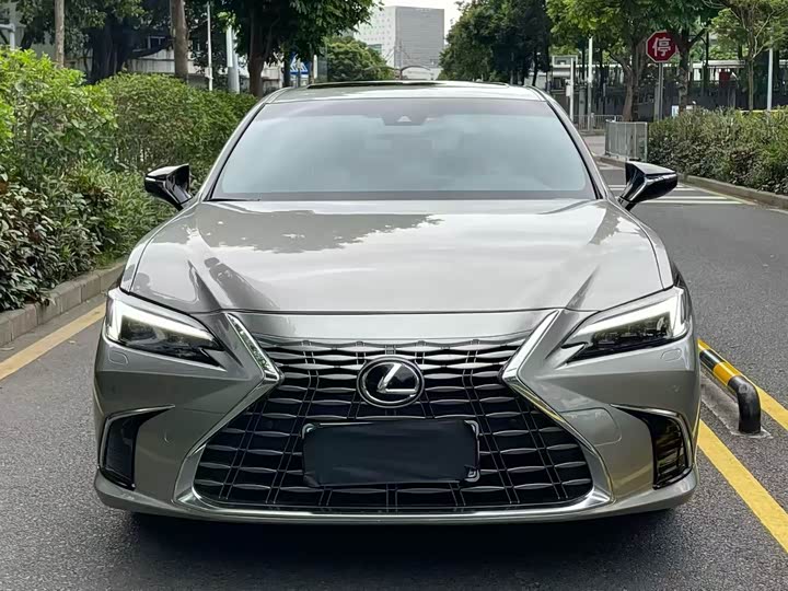 Lexus ES, 2024 — фото 2 из 9