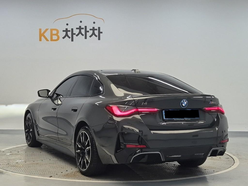 BMW i4, 2023 — фото 2 из 12