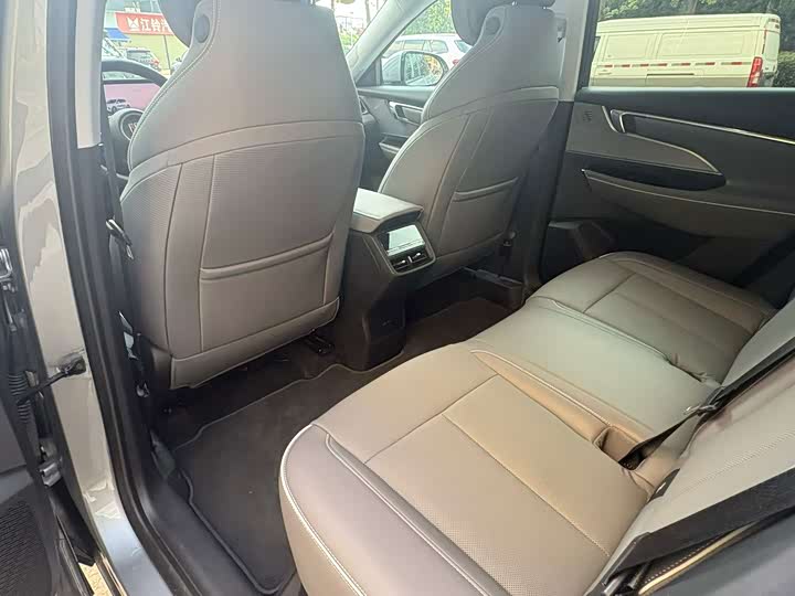 Buick Electra E5, 2025 — фото 8 из 9