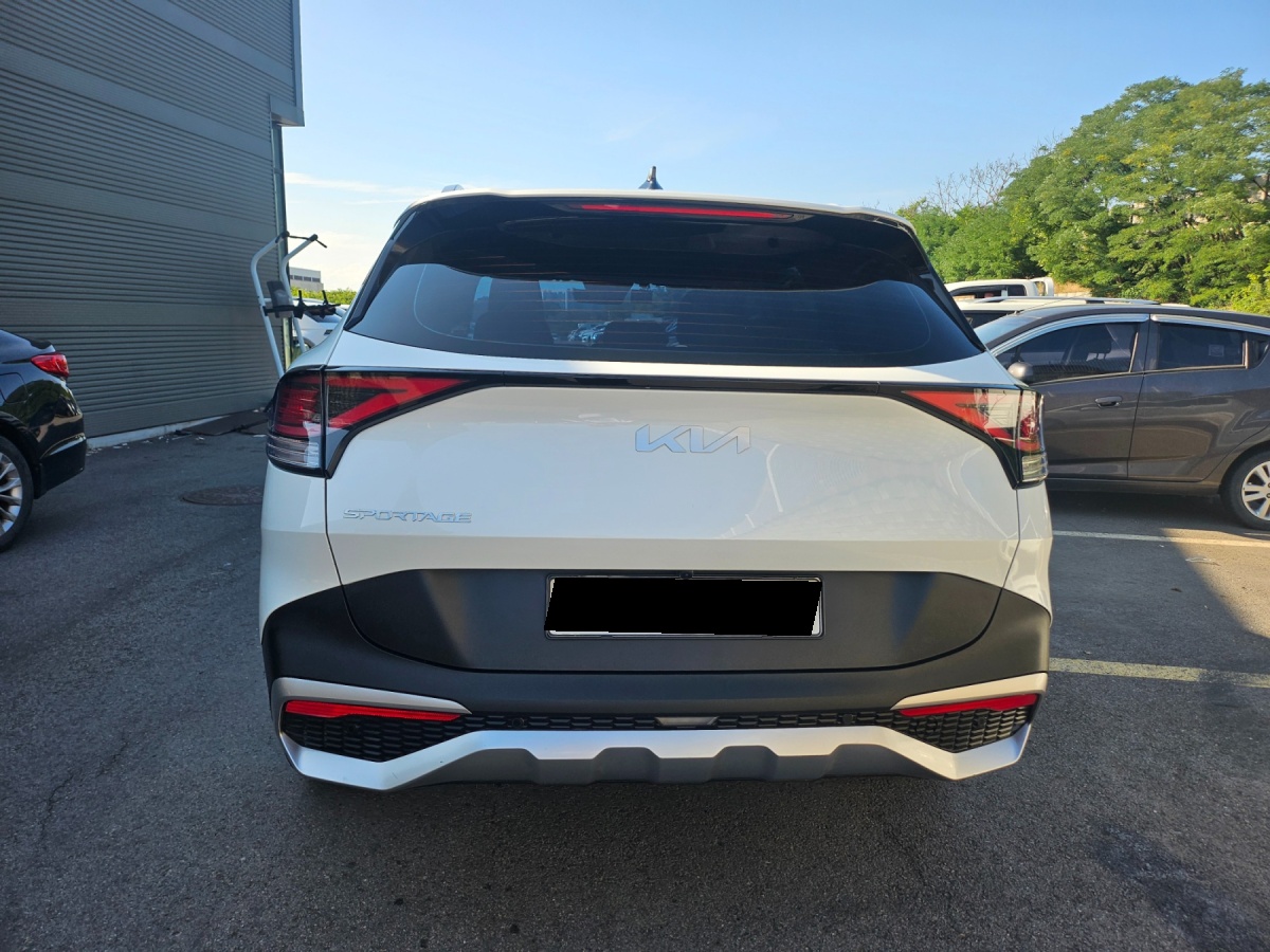 Kia Sportage, 2023 — фото 5 из 12