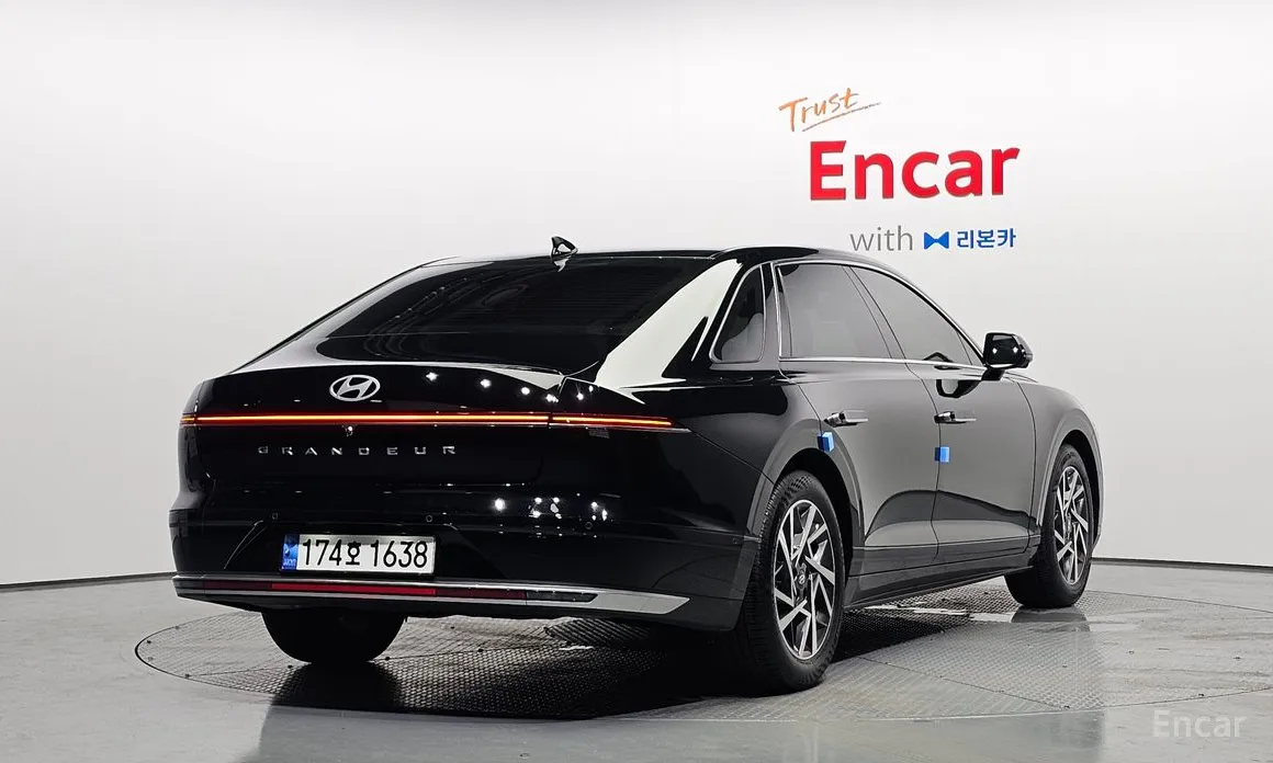 Hyundai Grandeur, 2022 — фото 2 из 12