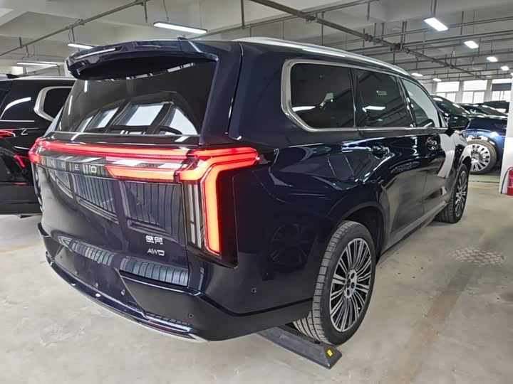 Exeed VX C-DM Hybrid, 2024 — фото 7 из 9