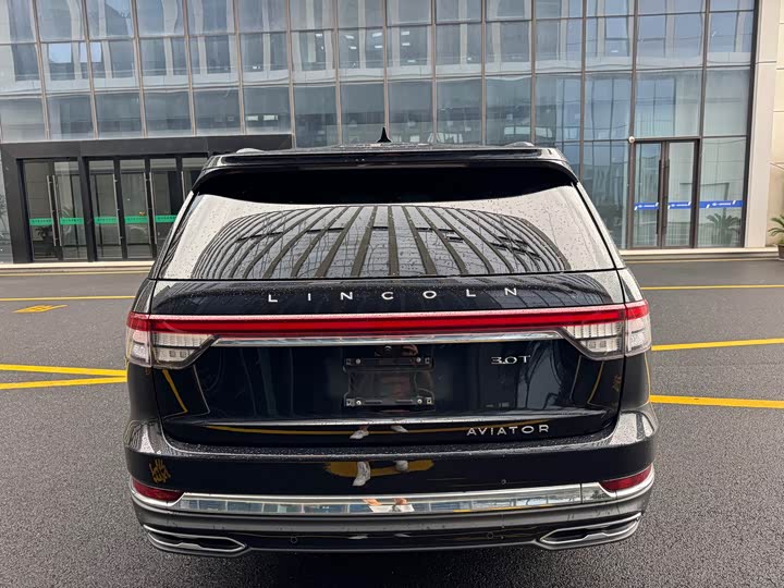 Lincoln Aviator, 2023 — фото 5 из 9