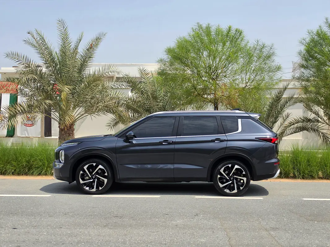 Mitsubishi Outlander, 2025 — фото 7 из 10