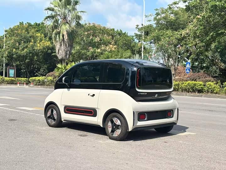 Baojun KiWi EV, 2021 — фото 5 из 9
