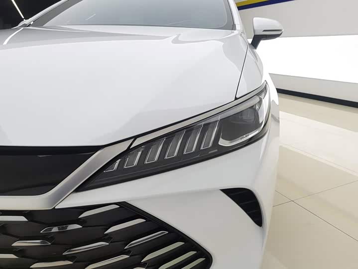 BYD Qin Plus, 2025 — фото 5 из 9