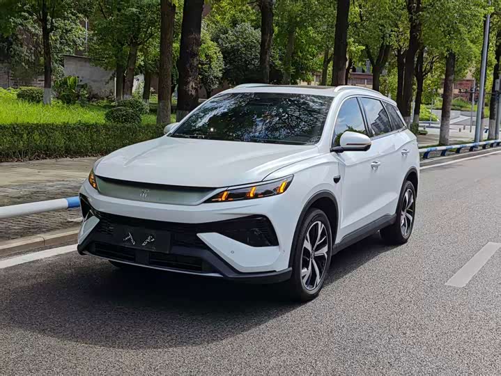 BYD Song Pro Hybrid, 2025 — купить в Казани под ключ