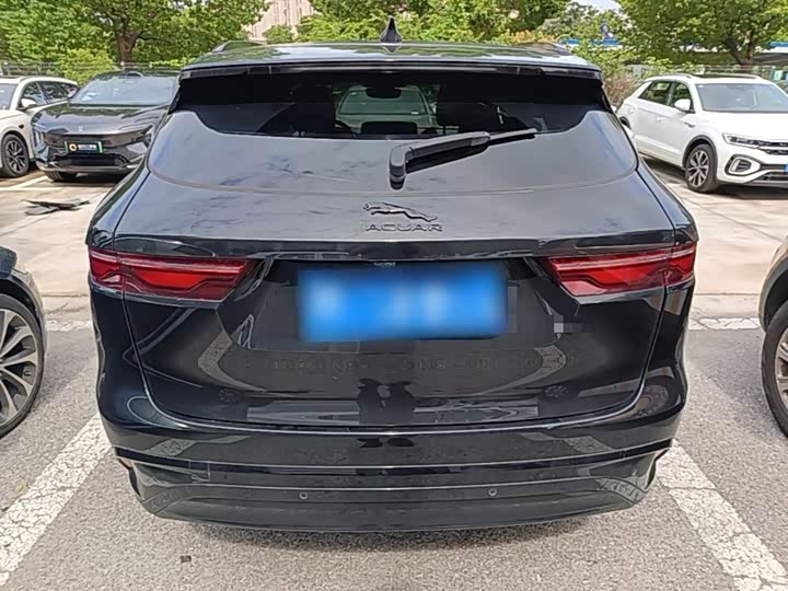 Jaguar F-Pace, 2023 — фото 6 из 9