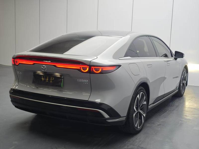 Mazda EZ-6, 2024 — фото 6 из 10