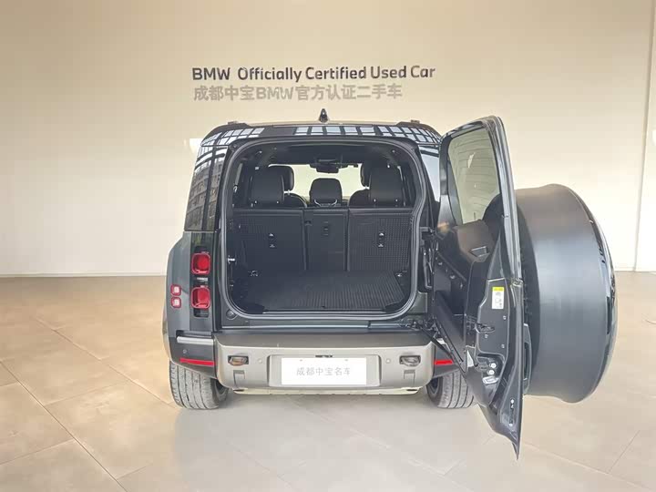 Land Rover Defender, 2023 — фото 7 из 9