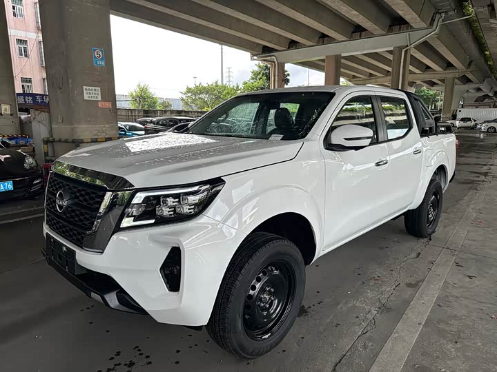 Nissan Navara, 2026 — купить в Иванове под ключ