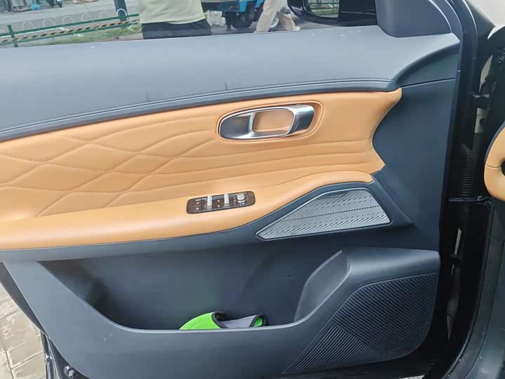 Geely Galaxy Starship 7, 2025 — фото 7 из 9