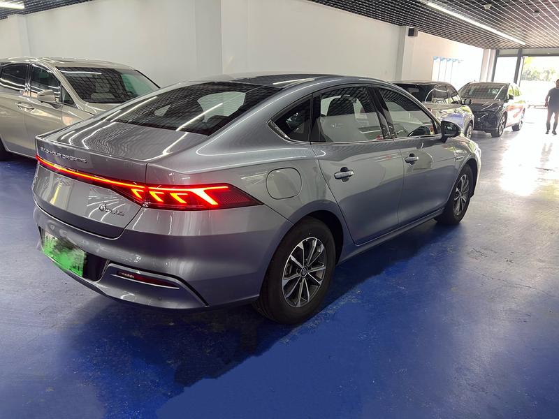 BYD Qin Plus, 2025 — фото 6 из 8