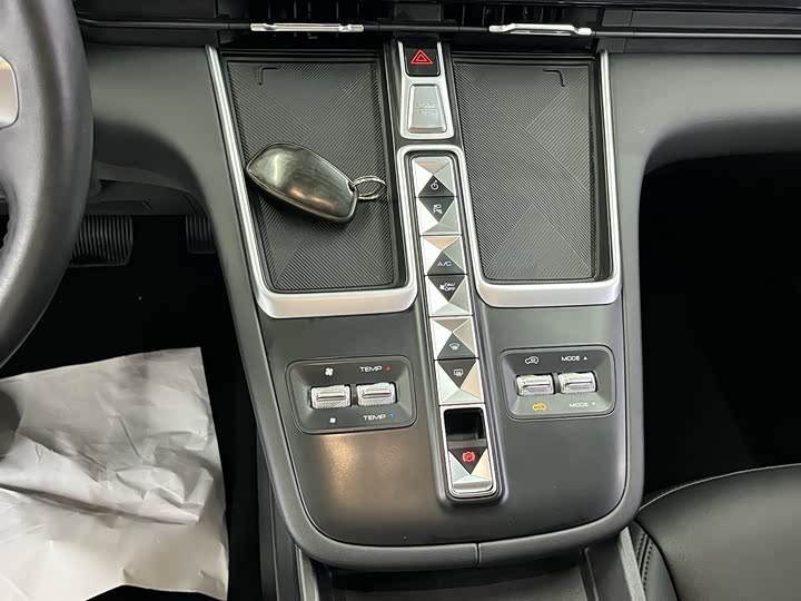 Haval Ruge Max, 2023 — фото 9 из 9