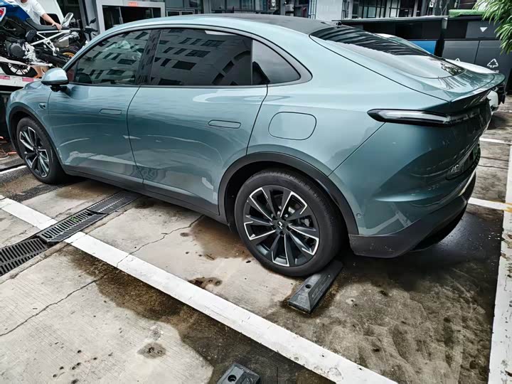 Nio Onvo L60, 2024 — фото 8 из 9