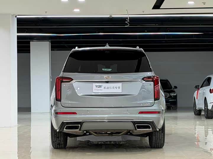 Cadillac XT6, 2022 — фото 8 из 9