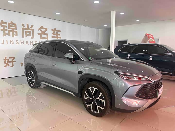 BYD Song L DM-i Hybrid, 2025 — фото 3 из 9