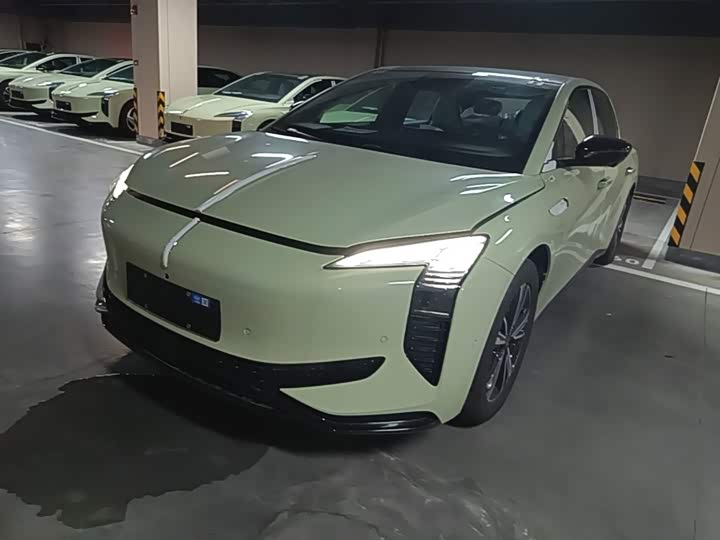 Hongqi EH7, 2026 — купить в Рязани под ключ