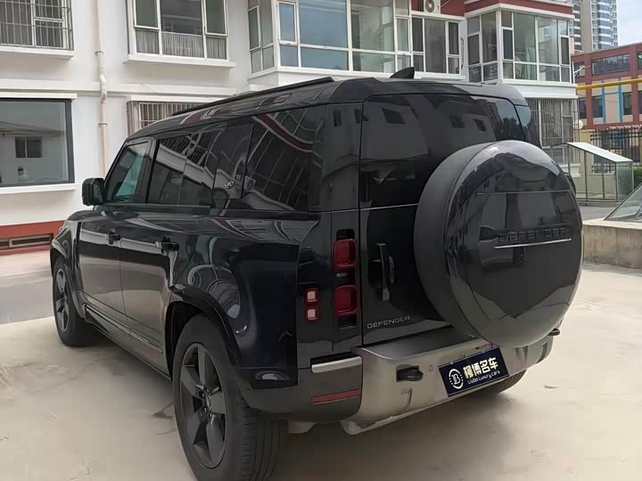 Land Rover Defender, 2023 — фото 3 из 5