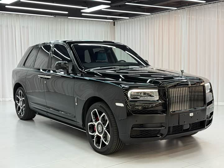 Rolls-Royce Cullinan, 2021 — фото 3 из 9