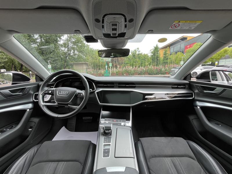 Audi A7L, 2023 — фото 10 из 12