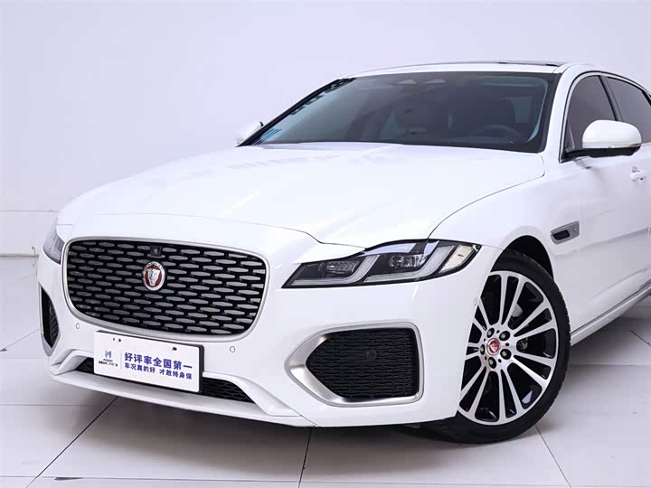 Jaguar XF L, 2024 — фото 3 из 9