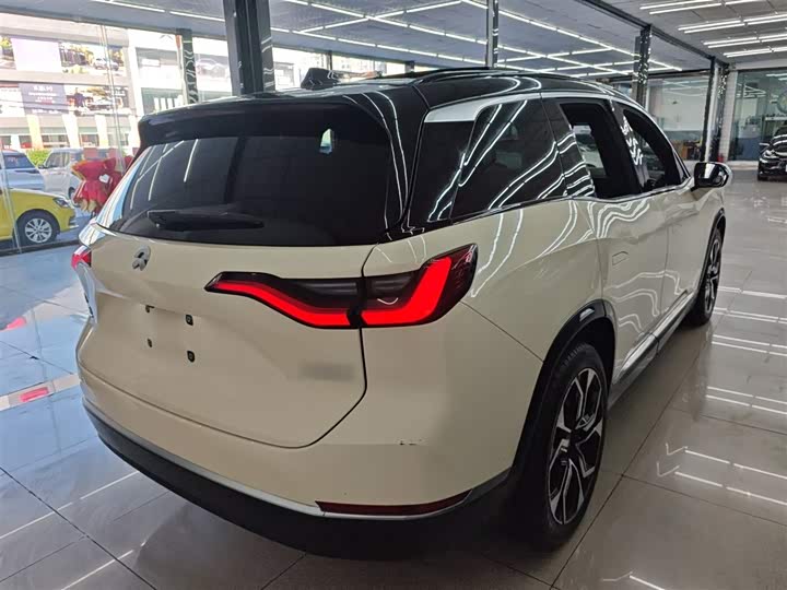 Nio ES8, 2021 — фото 7 из 9