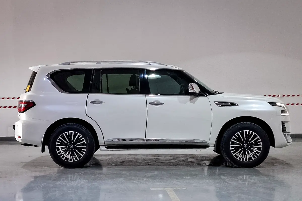 Nissan Patrol, 2023 — фото 4 из 10