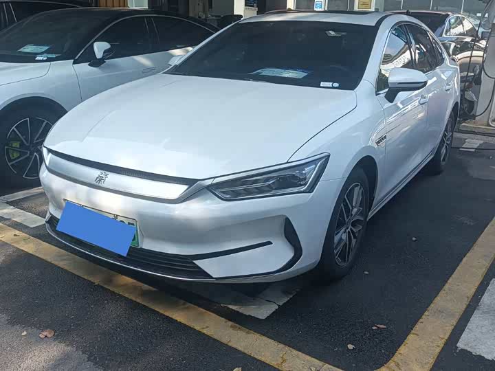 BYD Qin Plus, 2022 — купить в Саратове под ключ
