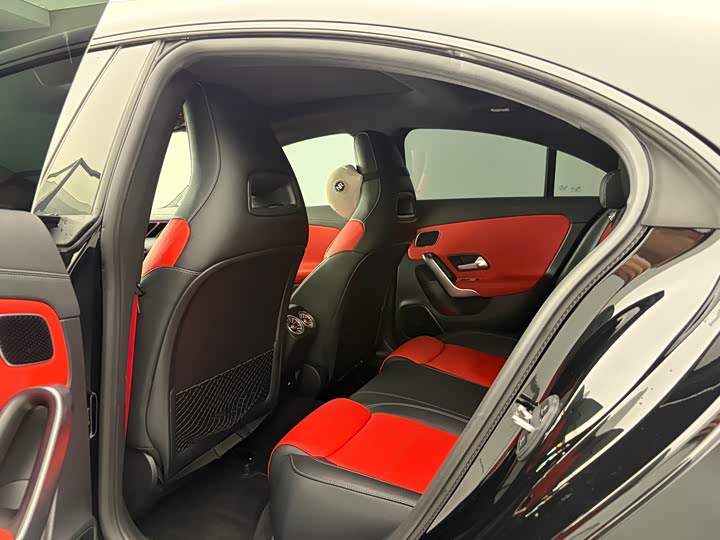 Mercedes-Benz CLA-Class AMG, 2024 — фото 5 из 7