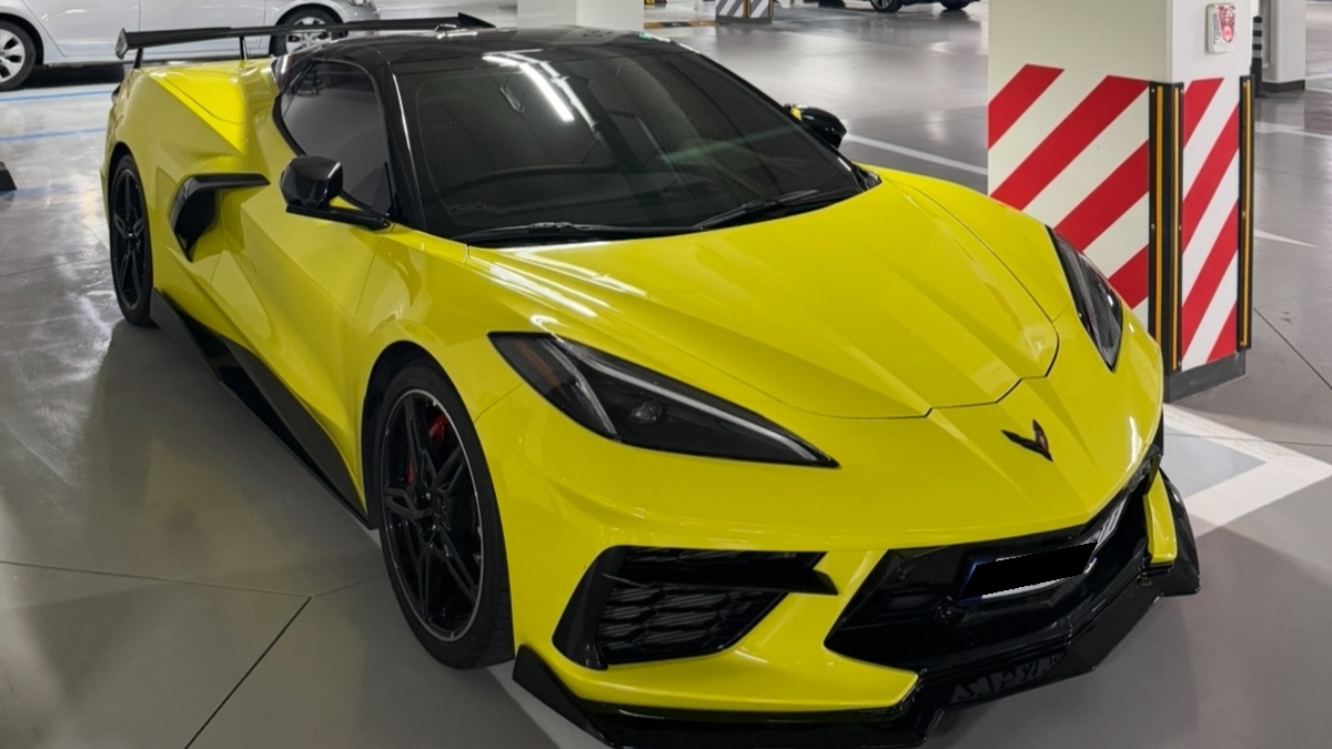 Chevrolet Corvette, 2023 — фото 2 из 12