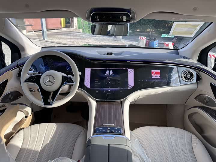 Mercedes-Benz EQS SUV, 2026 — фото 9 из 9