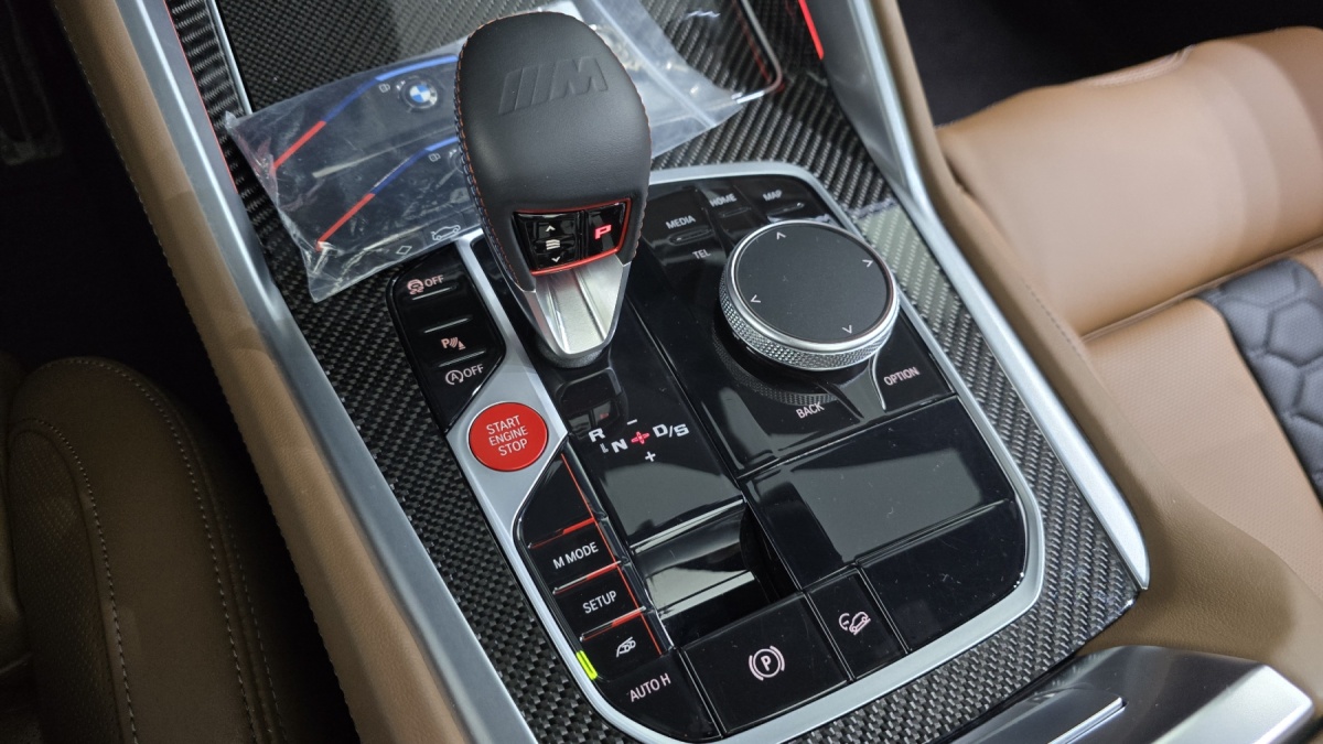 BMW X5 M, 2025 — фото 8 из 12