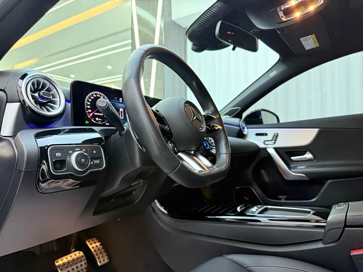 Mercedes-Benz A-Class AMG, 2025 — фото 5 из 9