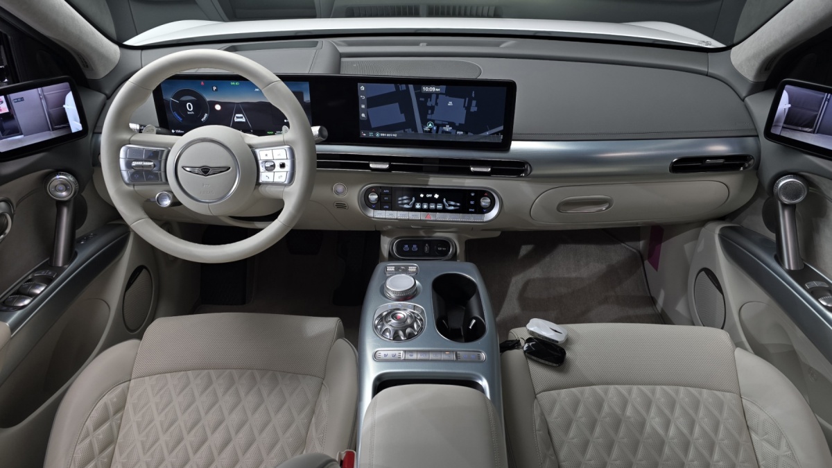 Genesis GV60, 2023 — фото 7 из 12