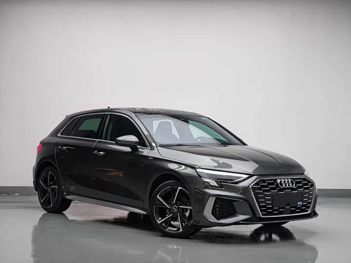 Audi A3, 2023 — фото 3 из 9
