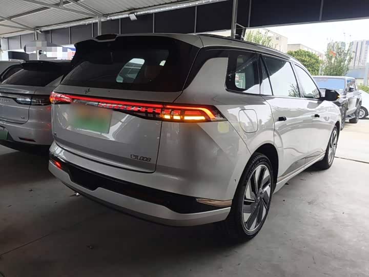 Dongfeng Yipai eπ 008, 2024 — фото 7 из 9