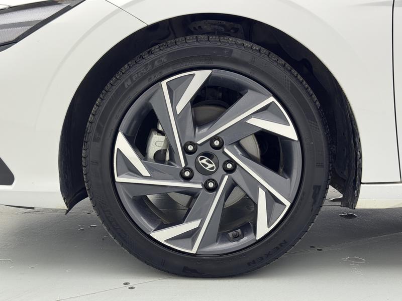 Hyundai Elantra N line, 2024 — фото 4 из 12