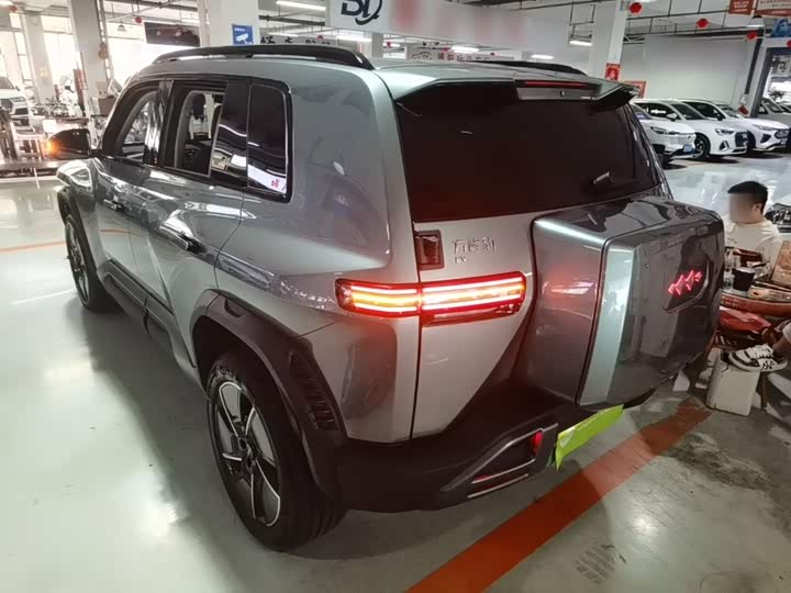BYD FangChengBao Titanium 3 (Tai 3), 2025 — фото 5 из 9
