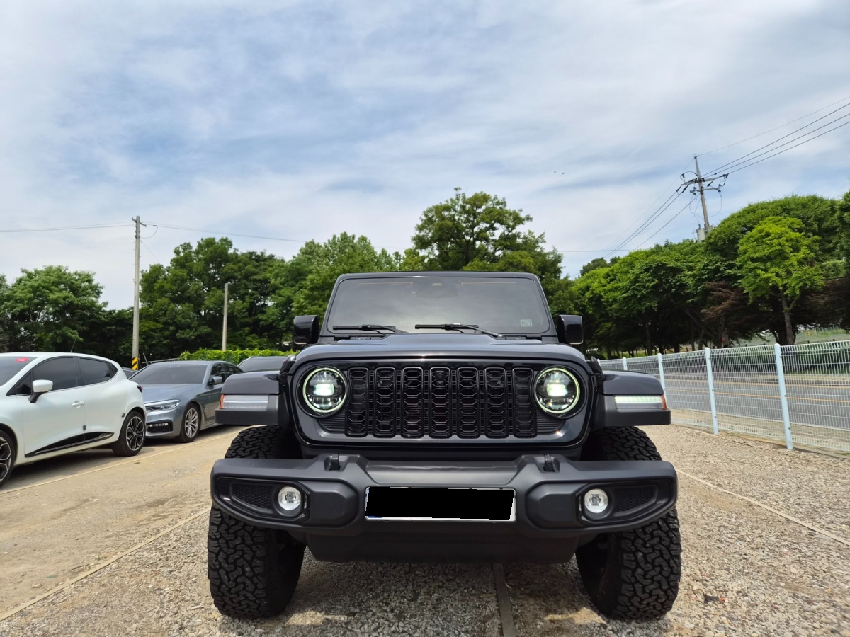 Jeep Wrangler, 2025 — фото 2 из 7