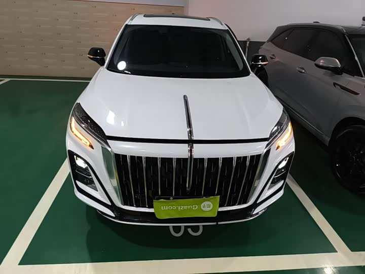 Hongqi HS3 Hybrid, 2026 — фото 3 из 9