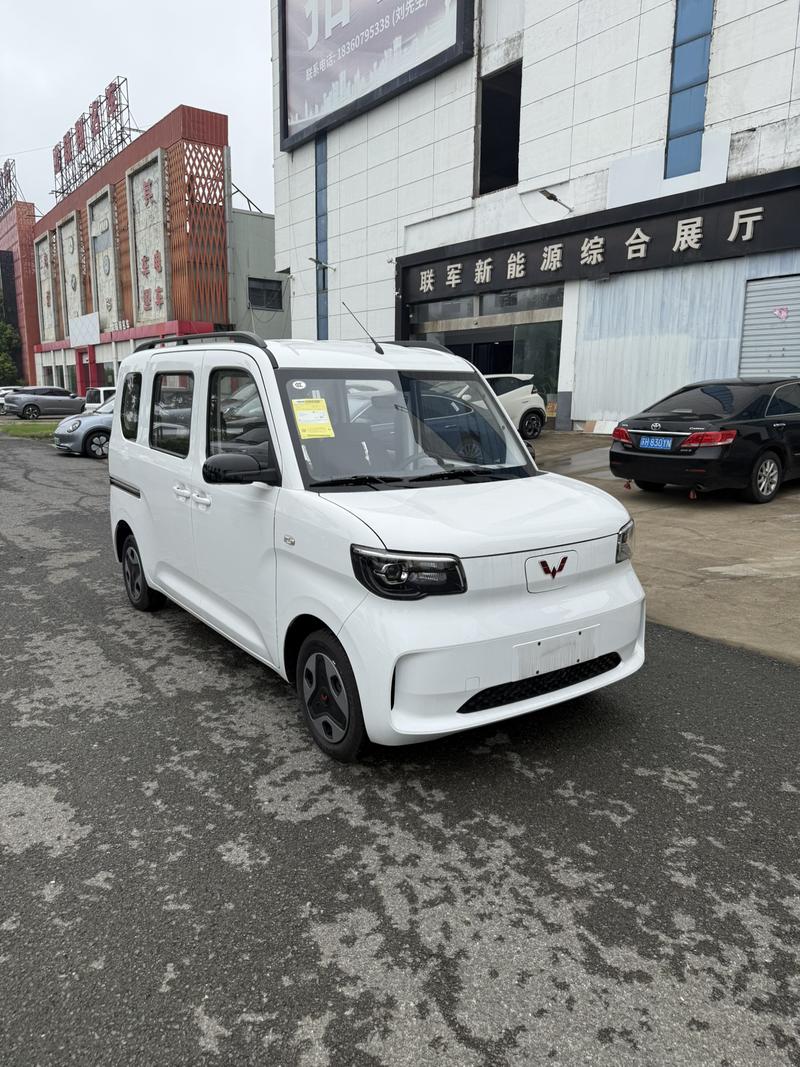 Wuling Sunshine EV, 2026 — фото 3 из 9