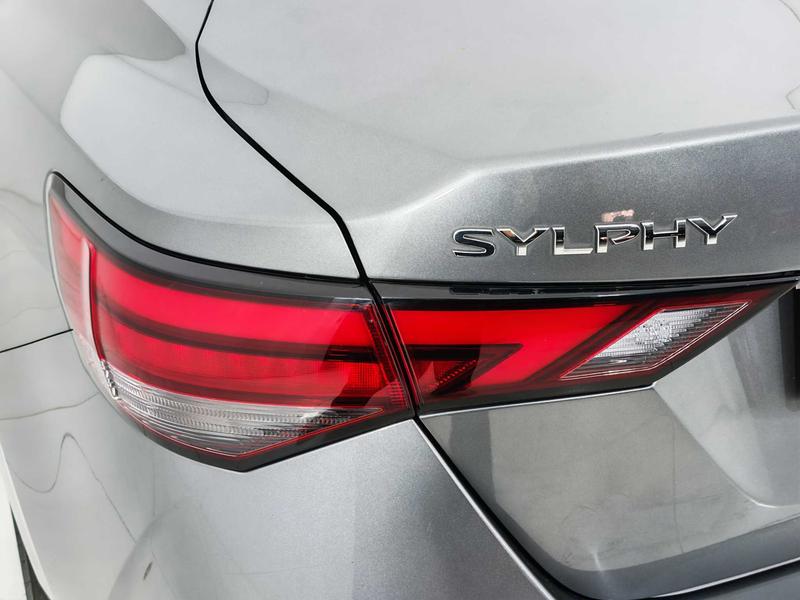Nissan Sylphy, 2022 — фото 10 из 12